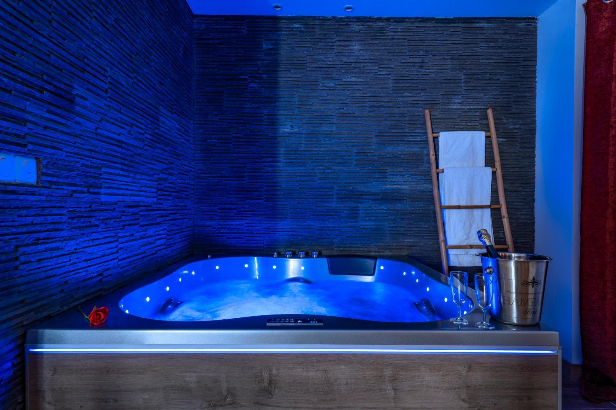 Loft Romantique - Spa Privatif - Spa Noctambulles Hyères Exterior foto